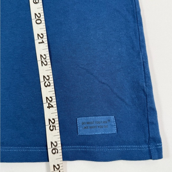 LIFE IS GOOD Womens V Neck Graphic Tee Large Classic Fit Coastal Casual - Picture 6 of 9